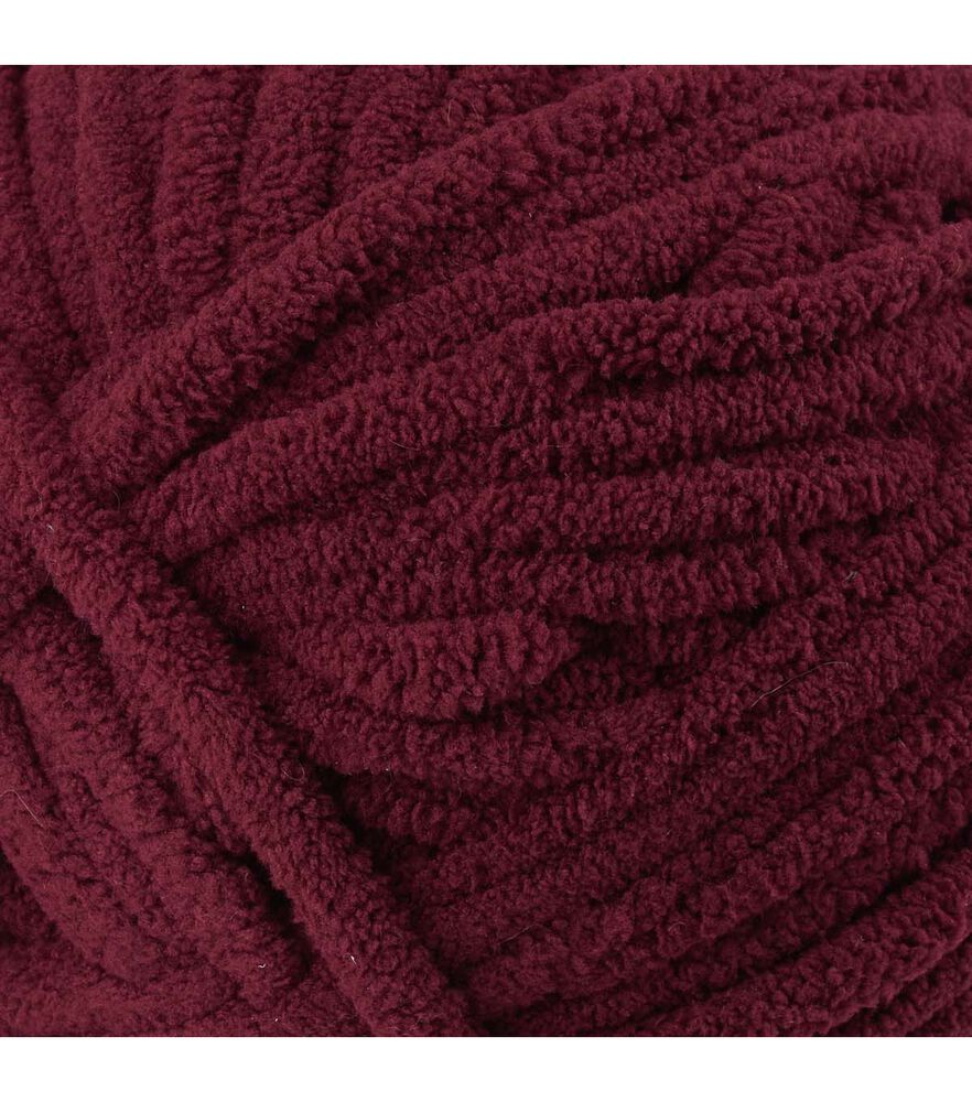 Plush 153yds Super Bulky Polyester Yarn by Big Twist, Merlot, swatch, image 7