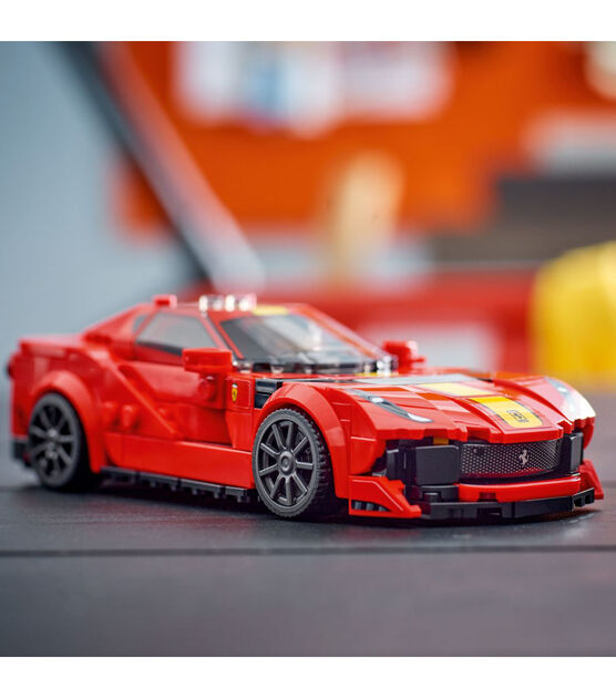 LEGO Speed Champions 76914 - Ferrari 812 Competizione, Kit de