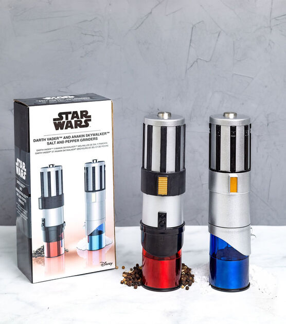 Star Wars - Lightsaber Electric Salt & Pepper Grinder Set - Things For Home  - ZiNG Pop Culture