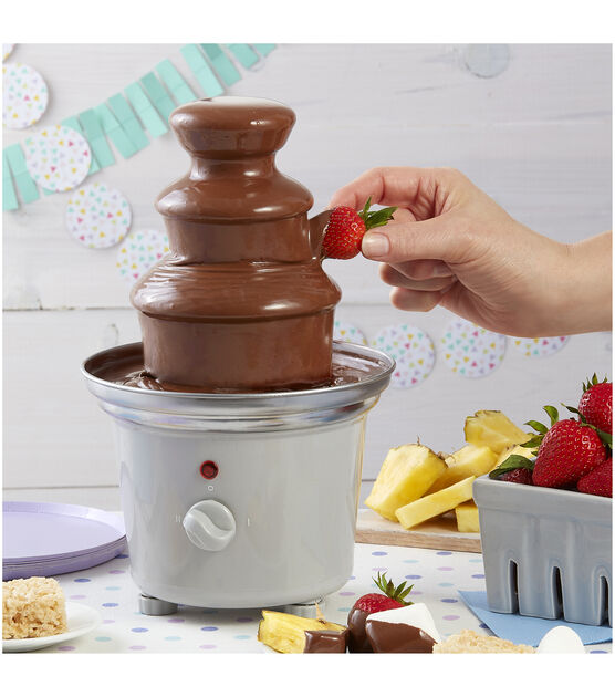 Wilton Mini Chocolate Fountain Chocolate Fondue Fountain, , hi-res, image 5