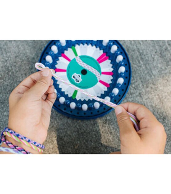 Choose Friendship 18ct My Kumihimo Friendship Bracelet Maker