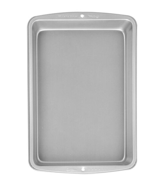 Wilton Bake It Better Oblong Pan, 9 x 13 in.