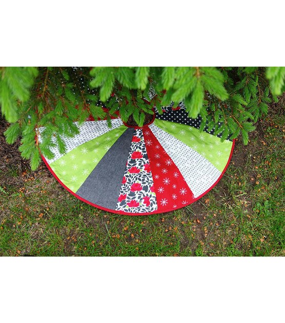 June Tailor Quilt As You Go Tree Skirt Pattern 40'' Diameter 1pc, , hi-res, image 4