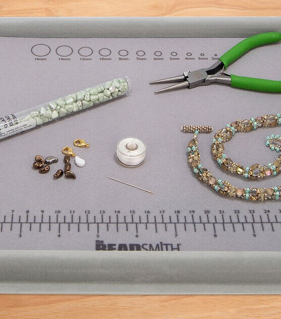 The Beadsmith Bead May Tray And Non-Slip Bead Mat 11x14, , hi-res, image 6