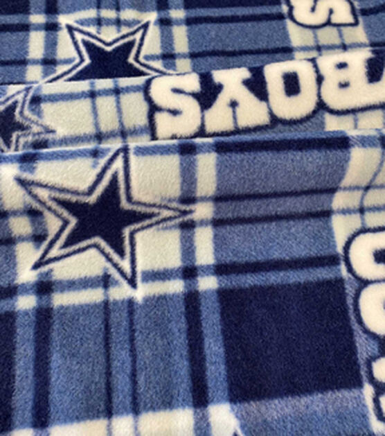 Dallas Cowboys Hand Made Double Thick Fleece Tie Blanket / 