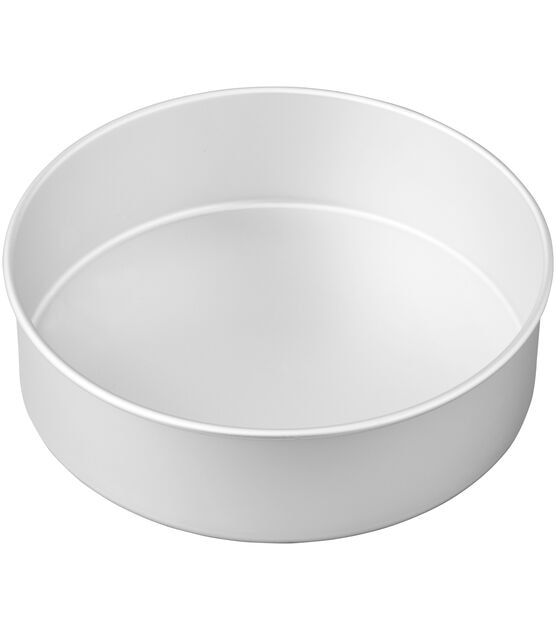 USA 10 Inch Round Cake Pan - Blanton-Caldwell