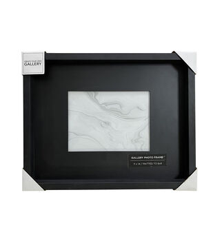 Innovative Creations 16x20 Black Wood Float Photo Frame