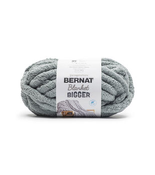 Bernat® Blanket Extra Thick™ #7 Jumbo Polyester Yarn, Dove 21.2oz/600g, 72  Yards 