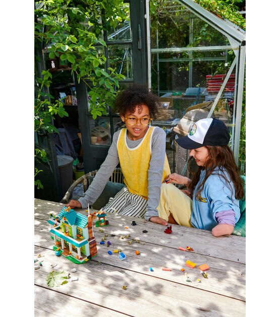 LEGO 853pc Friends Autumn’s House 41730 Building Toy Set, , hi-res, image 4