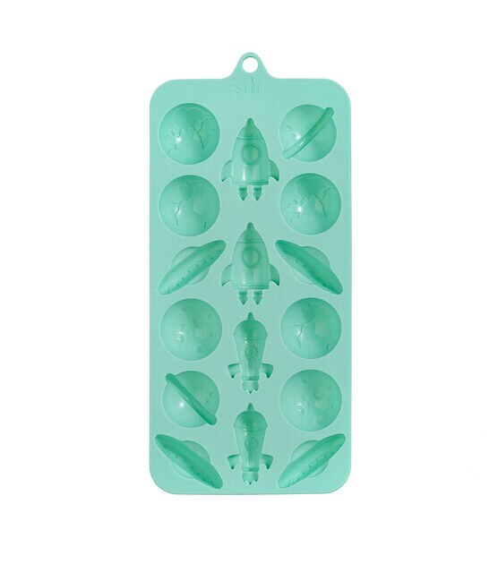 Premium Photo  Ice cube mold with elastic plastic material strong