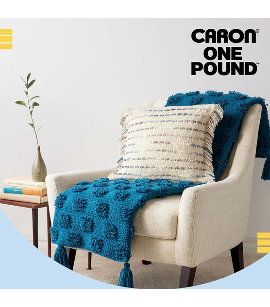 Caron One Pound Yarn, Medium 4 / 16 Oz / 453.6 G Claret -  Norway
