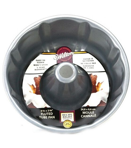 Wilton 9.75 Recipe Right Non-Stick Fluted Tube Pan