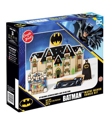 DC Comics Batman Wayne Manor Gingerbread House Kit JOANN