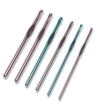 Susan Bates Crystalites 9-Piece Set (G-6, H-8, I-9, J-10, K-10.5, L-11,  M-13, N-15, P-16) Crochet Hooks