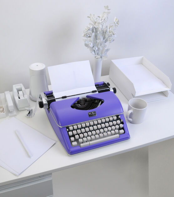 Royal 79119q Classic Manual Typewriter (Purple)