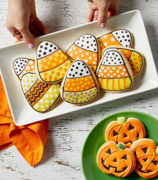 How To Make Spooktacular Halloween Sugar Cookies | JOANN