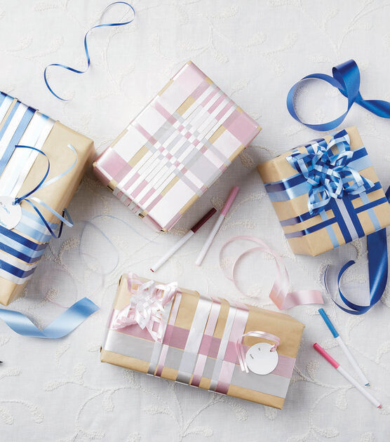 How to Wrap a Present With a Woven Ribbon Gift Topper 