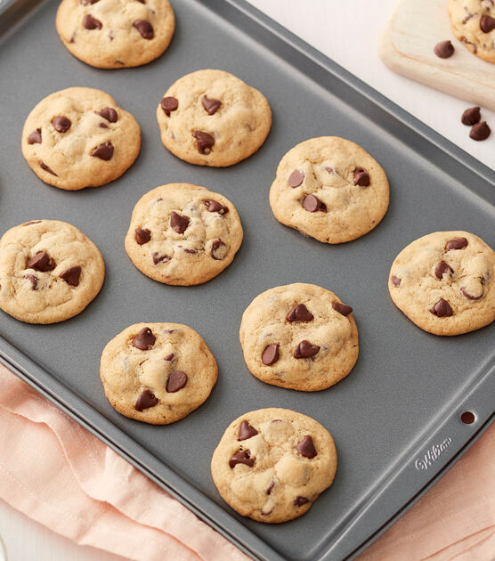 Easy Chocolate Chip Cookies