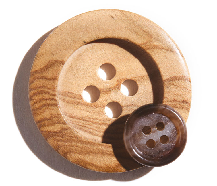 YAKA 40pcs Round Wood Buttons 4 Holes,Craft Buttons for Sewing  Clothing,Sewing Buttons for Crafts Size1.5inch