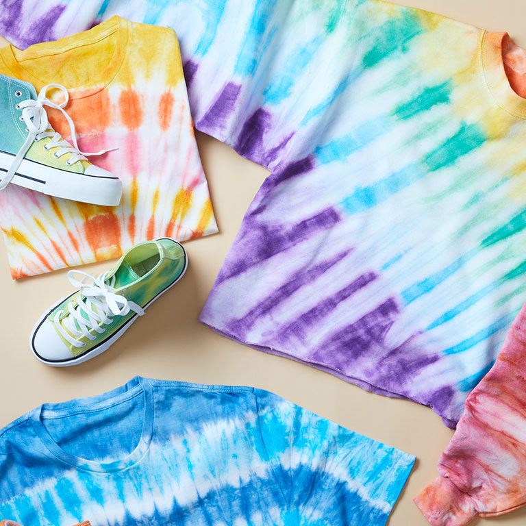 Tie Dye Kits & Fabric Dyes - JOANN