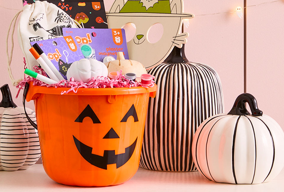 shop boo baskets