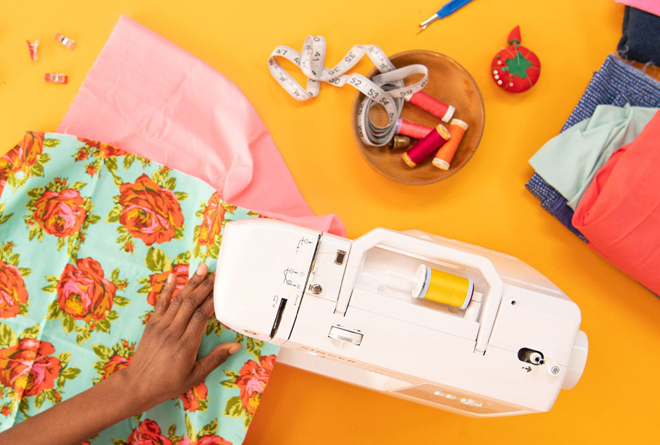 Get to know your machine with a free digital sewing class