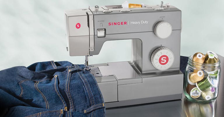 Singer Industrial Plain Sewing Machine - Thick Material Variant